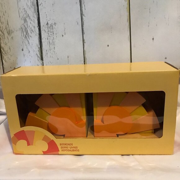 Disney Book Ends NIB Yellow and orange colored.  Mickey Mouse book ends, decor - Picture 4 of 10